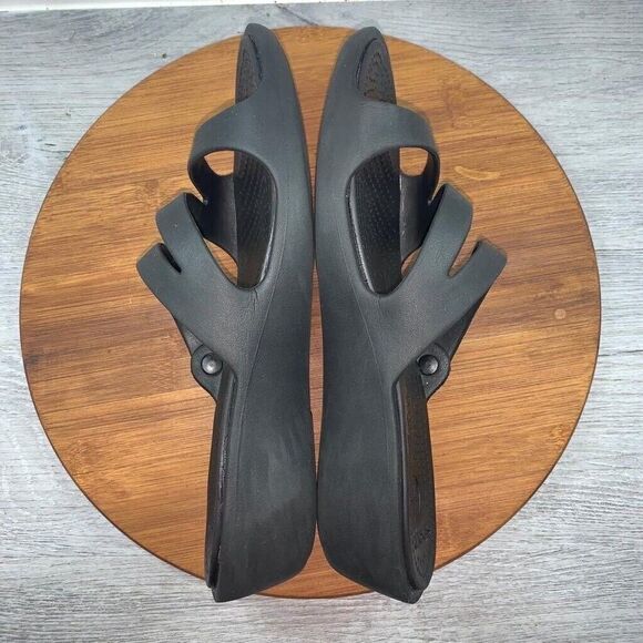 Crocs Patricia Low Wedge Women's Black Slide Sandals Size 11 Comfort Slip On - Picture 7 of 12